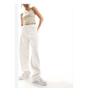 Bershka Womens Size 08 Cream White Denim High Waist Wide Leg Jeans Pants NWT